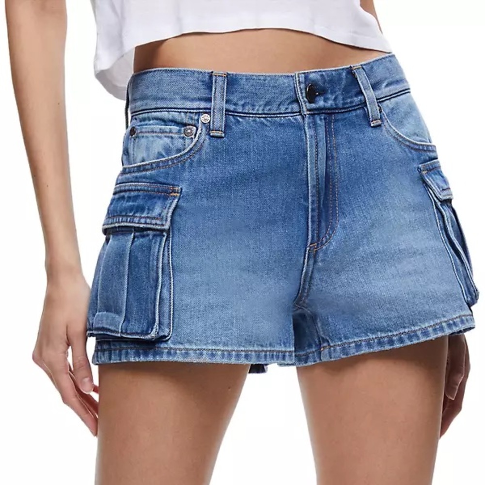 Alice + Olivia cay low-rise cargo shorts